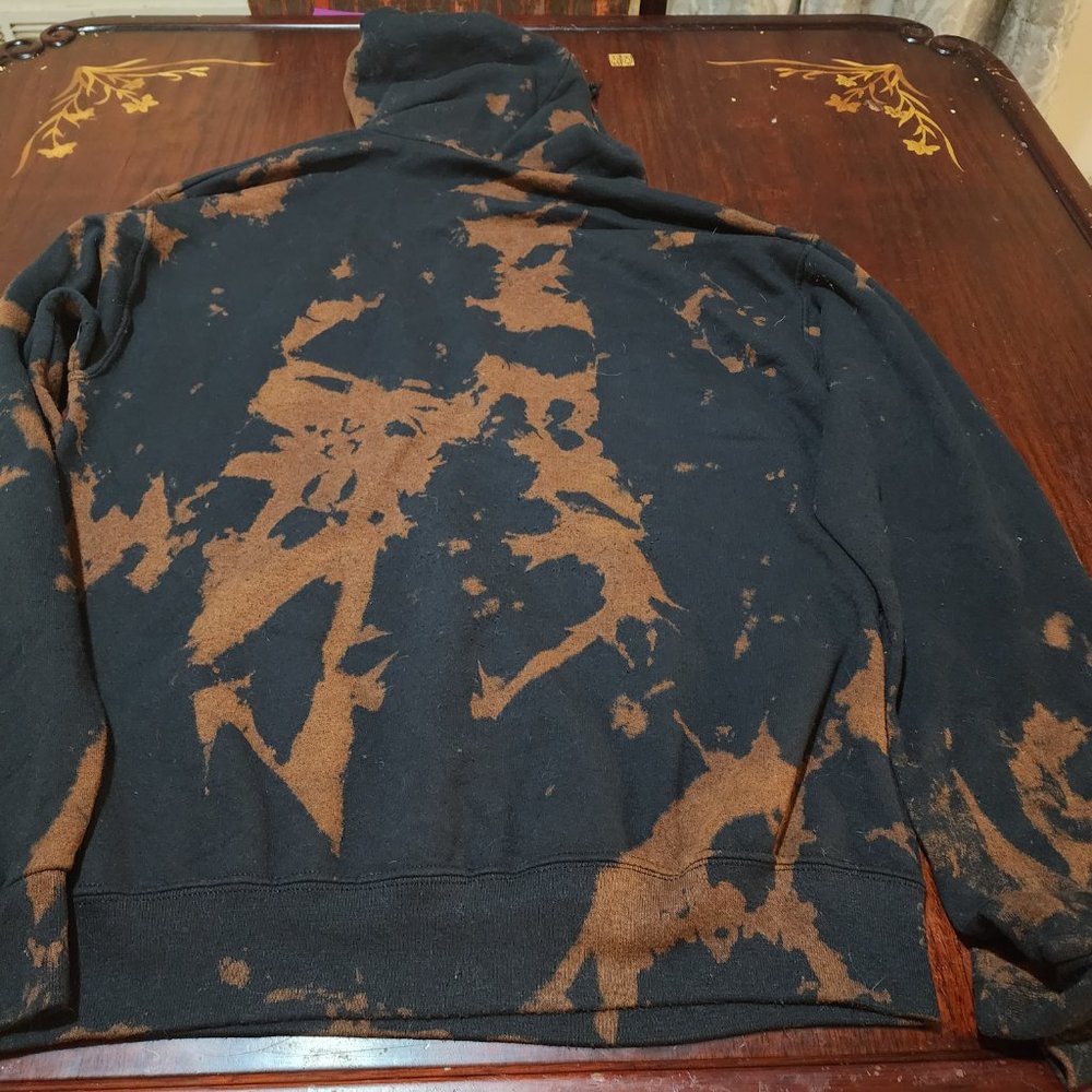 Pullover - Picture 3 of 3